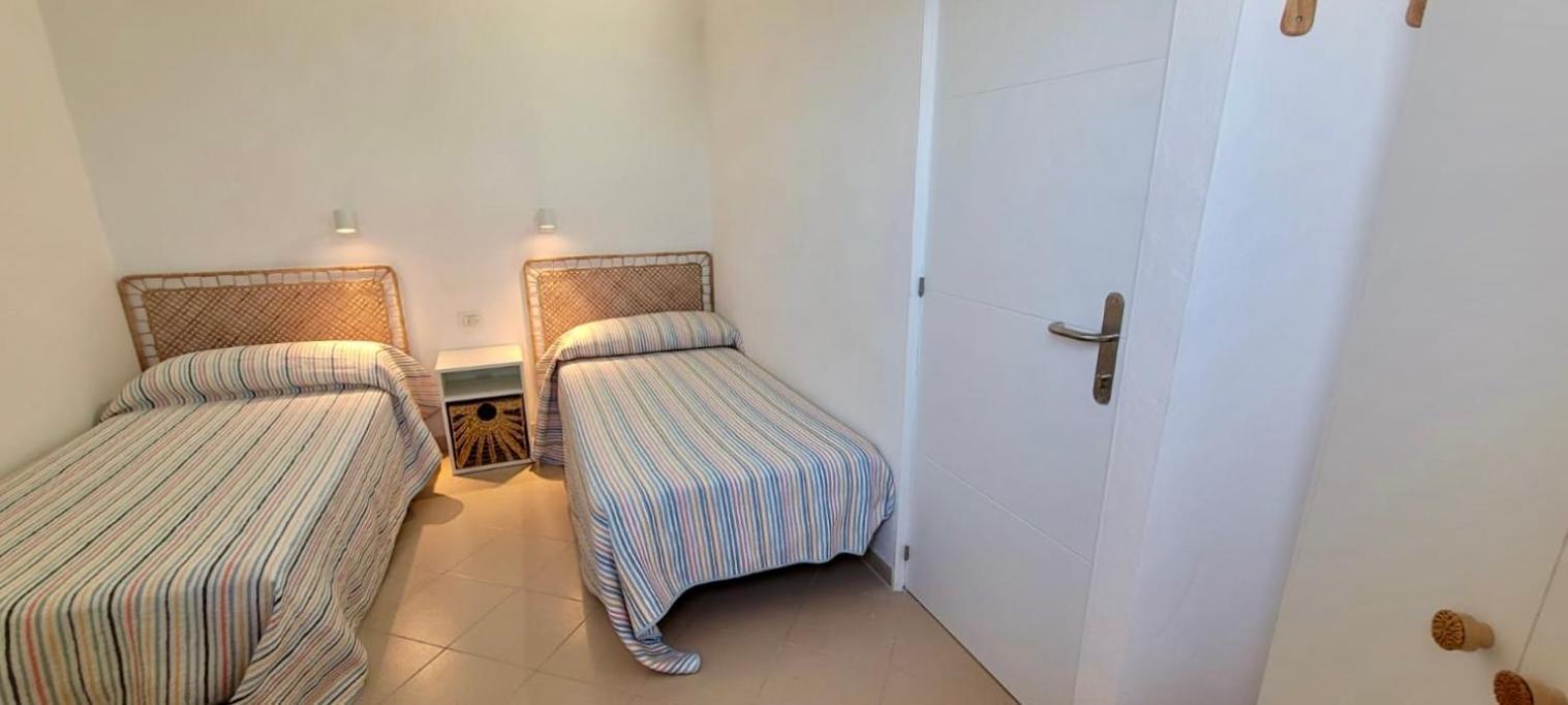 Apt Con Piscina La Laja, La Restinga Dış mekan fotoğraf